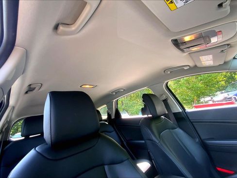 Used 2023 Kia Sportage EX FWD image 23