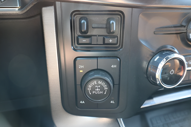 Used 2022 Ford F150 Platinum w/ Equipment Group 701A High AWD/4WD image 35