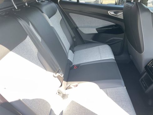 Certified 2023 Volkswagen ID.4 Pro RWD image 26