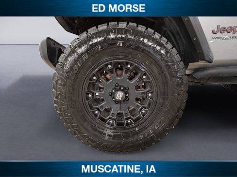 Used 2019 Jeep Wrangler Unlimited Rubicon AWD/4WD image 14
