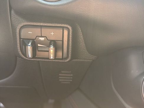 Used 2024 Dodge Durango GT RWD image 49