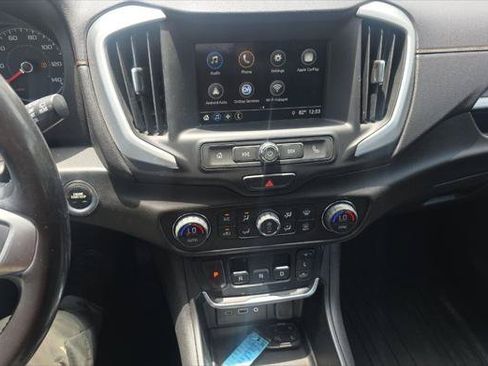 Used 2018 GMC Terrain SLE w/ Driver Convenience Package FWD image 19