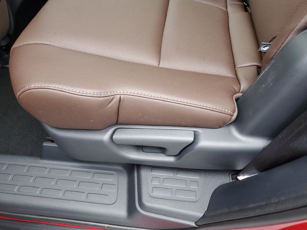 Used 2024 Honda Passport EX-L image 15