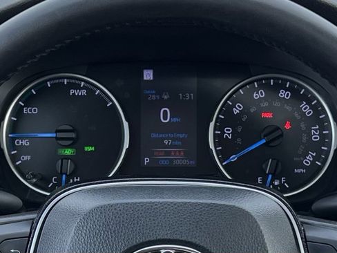 Used 2020 Toyota RAV4 XLE image 26