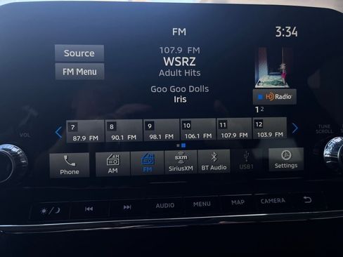 Used 2024 Mitsubishi Outlander SEL image 17