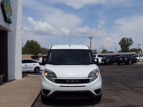 Used 2019 RAM ProMaster City Tradesman SLT image 17