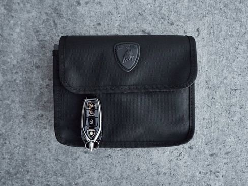 Used 2025 Lamborghini Urus SE image 83