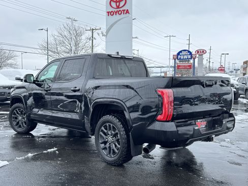 Used 2023 Toyota Tundra Platinum image 17