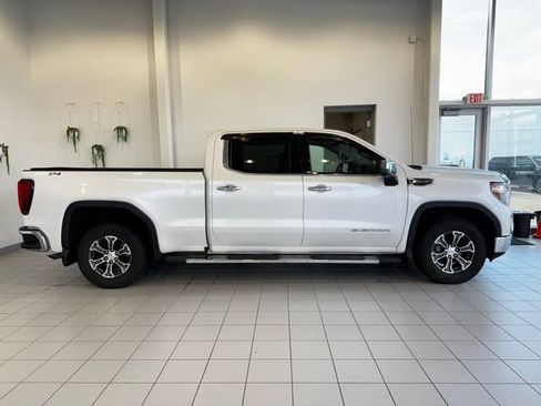 Used 2020 GMC Sierra 1500 SLT w/ SLT Convenience Package image 34