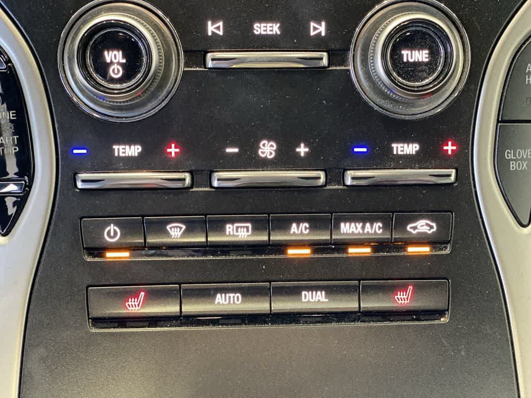 Used 2019 Lincoln Nautilus Select AWD/4WD image 20