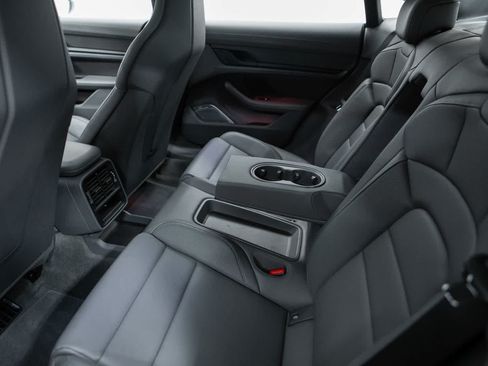 Certified 2023 Porsche Taycan GTS AWD/4WD image 36