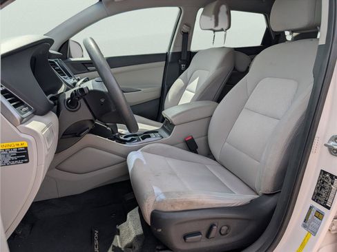 Used 2018 Hyundai Tucson SEL image 11