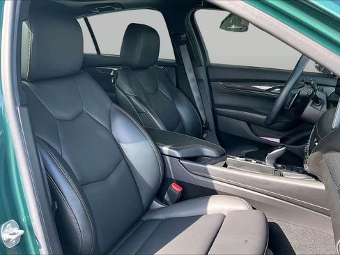 Used 2025 Cadillac CT5 Sport RWD image 8