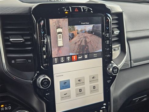 Used 2024 RAM 1500 Laramie image 27