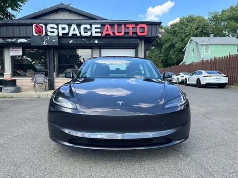 Used 2025 Tesla Model 3 Long Range AWD/4WD image 2