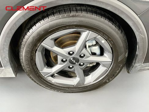 Used 2025 Kia K4 FWD image 37
