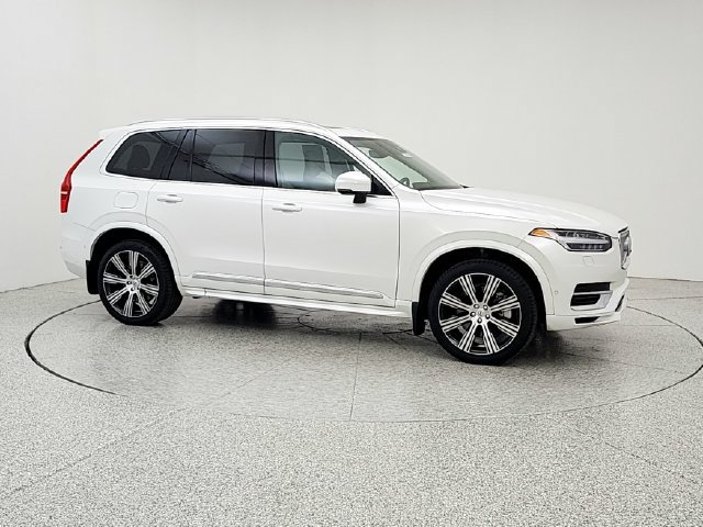 Certified 2025 Volvo XC90 T8 Plus w/ Protection Package Premier AWD/4WD image 3