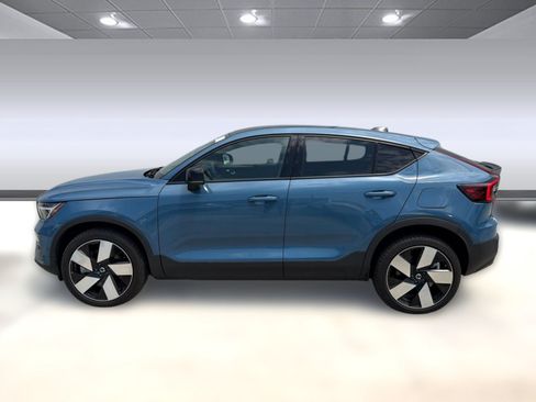 Used 2023 Volvo C40 P8 Recharge Ultimate AWD/4WD image 2