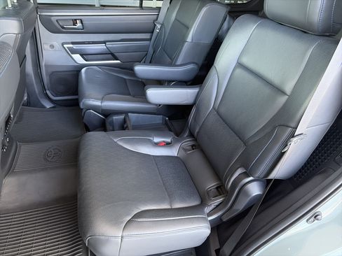 Used 2024 Toyota Sequoia Platinum AWD/4WD image 16