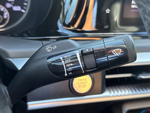 Used 2022 Kia K5 GT-Line w/ GT-Line FWD Premium Package image 17