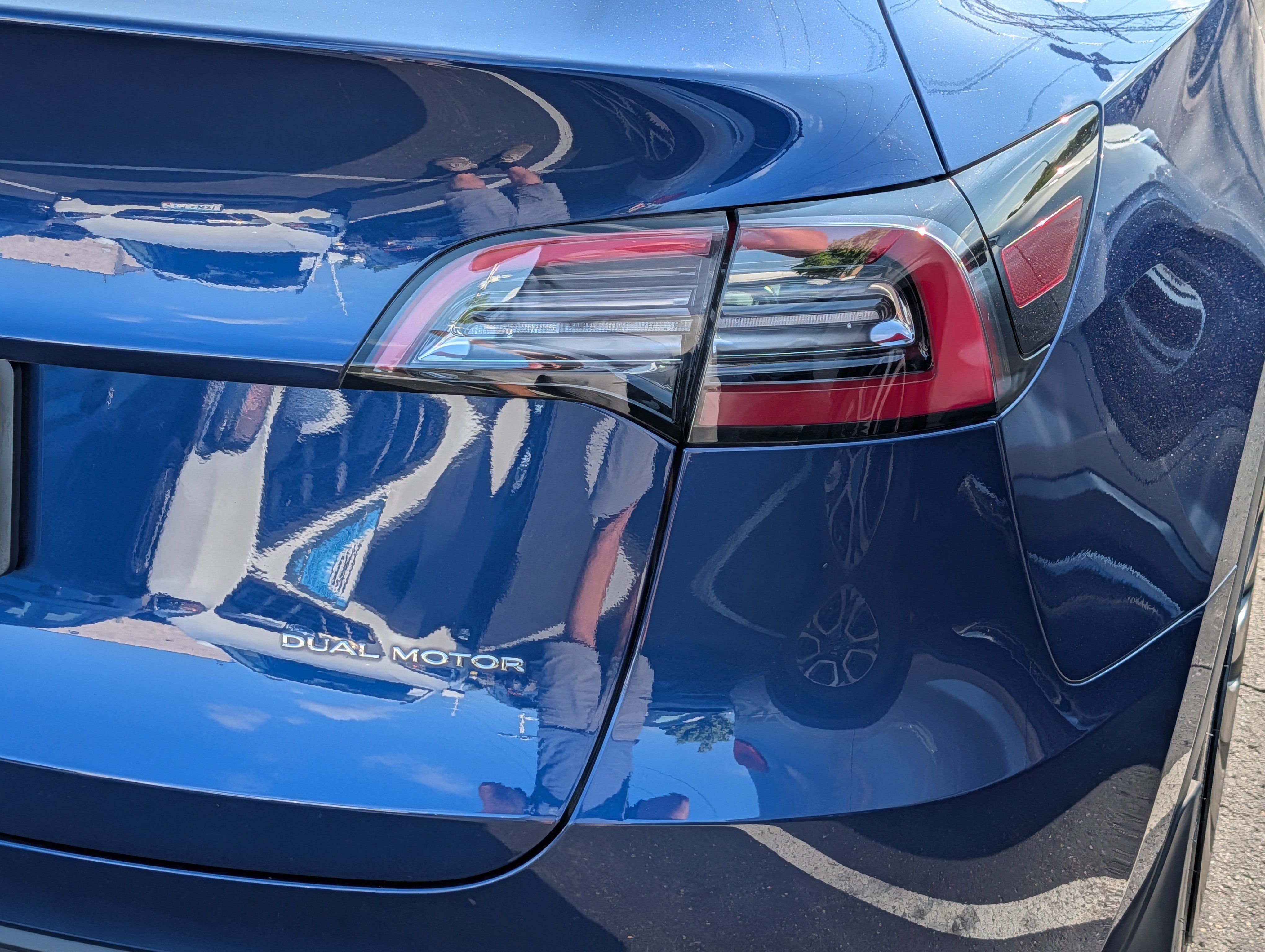 Used 2023 Tesla Model Y Long Range AWD/4WD image 17