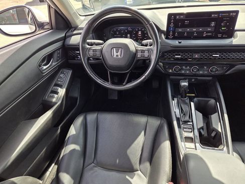 Used 2025 Honda Accord EX-L image 12