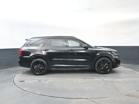 Certified 2022 Kia Sorento SX image 6