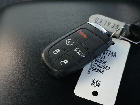 Used 2023 Dodge Charger SXT RWD image 30