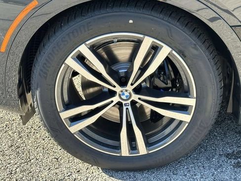 New 2027 BMW X7 xDrive40i w/ M Sport Package AWD/4WD image 7