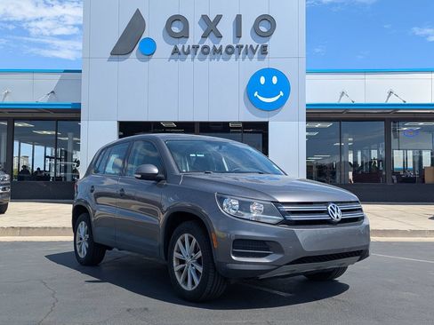 Used 2017 Volkswagen Tiguan S AWD/4WD image 1