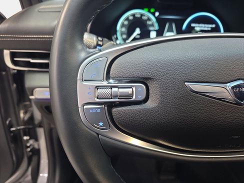 Used 2024 Genesis GV80 2.5T w/ Prestige Package image 17