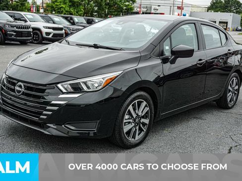Used 2024 Nissan Versa SV FWD image 3