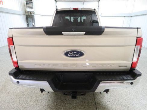 Used 2017 Ford F250 Lariat w/ Chrome Package AWD/4WD image 8