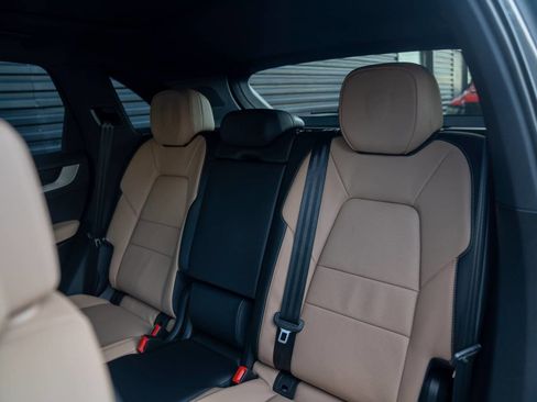 New 2026 Porsche Cayenne S AWD/4WD image 28