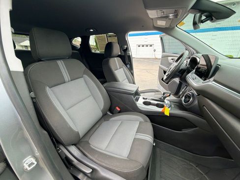 Used 2023 Chevrolet Blazer LT w/ Convenience Package FWD image 24