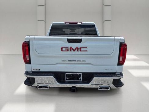 New 2026 GMC Sierra 1500 SLT AWD/4WD image 4