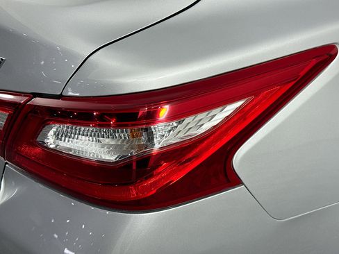 Used 2017 Nissan Altima 2.5 SV image 33