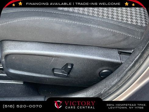 Used 2023 Dodge Charger GT image 15