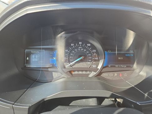 Used 2022 Ford Edge SEL image 16