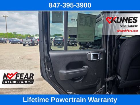 Used 2022 Jeep Wrangler Unlimited Sport AWD/4WD image 21