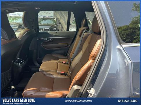 Used 2022 Volvo XC90 T6 Inscription w/ Advanced Package image 12