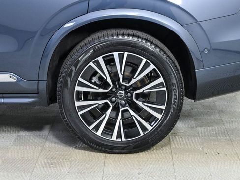 Certified 2025 Volvo XC90 T8 Plus w/ Protection Package Premier AWD/4WD image 41