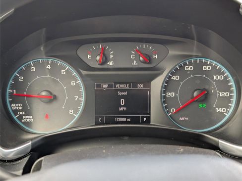 Used 2021 Chevrolet Equinox LS w/ LS Convenience Package image 20