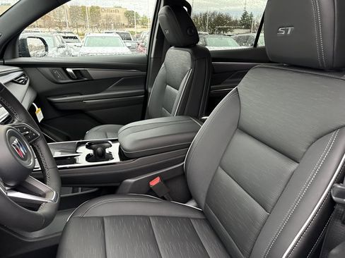 New 2026 Buick Enclave Sport Touring w/ Power Package FWD image 5