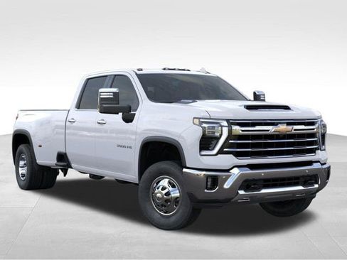 New 2026 Chevrolet Silverado 3500 LTZ AWD/4WD image 7