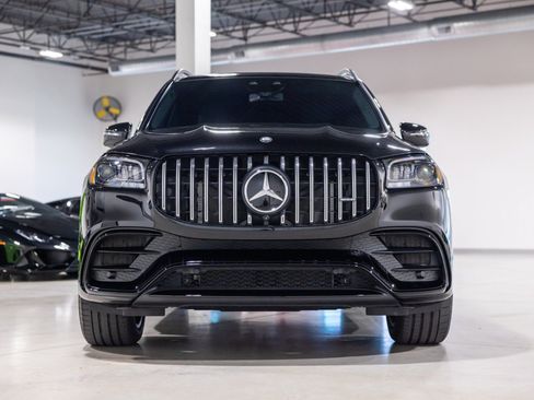 Used 2026 Mercedes-Benz GLS 63 AMG 4MATIC image 2