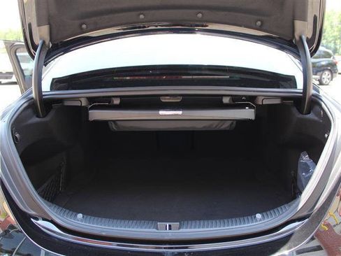 Used 2021 Mercedes-Benz C 63 AMG Sedan image 27