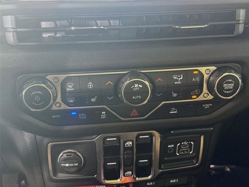 Used 2025 Jeep Wrangler Unlimited Sport S 4xe AWD/4WD image 13