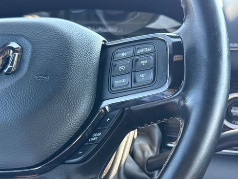 Used 2022 RAM 2500 Limited AWD/4WD image 27