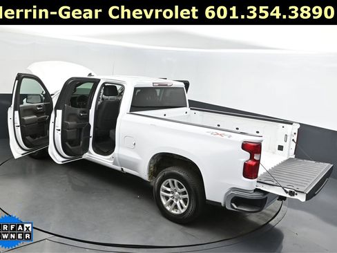 Used 2022 Chevrolet Silverado 1500 LT image 42